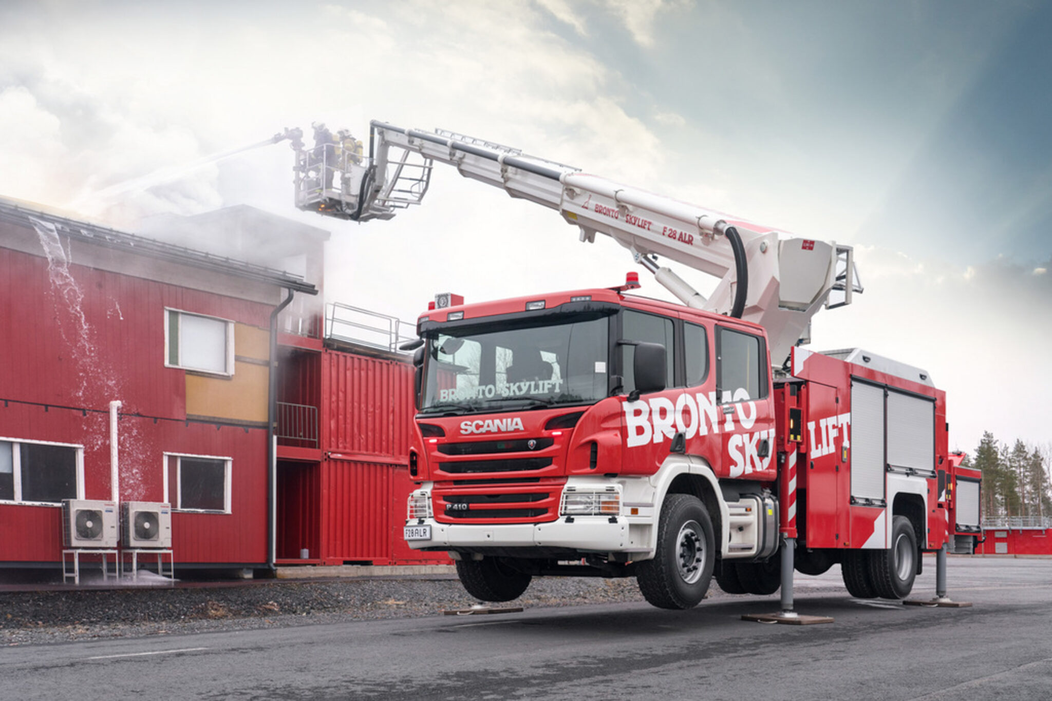 Le Bronto F28ALR fournit à Mira-Bhayandar une unité trois-en-un pour la ...